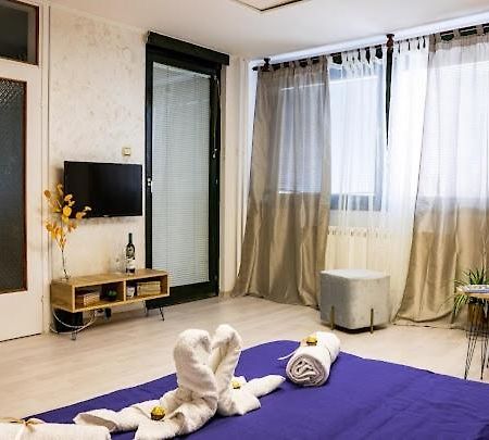 Center Cozy Apartment Subotica Dış mekan fotoğraf